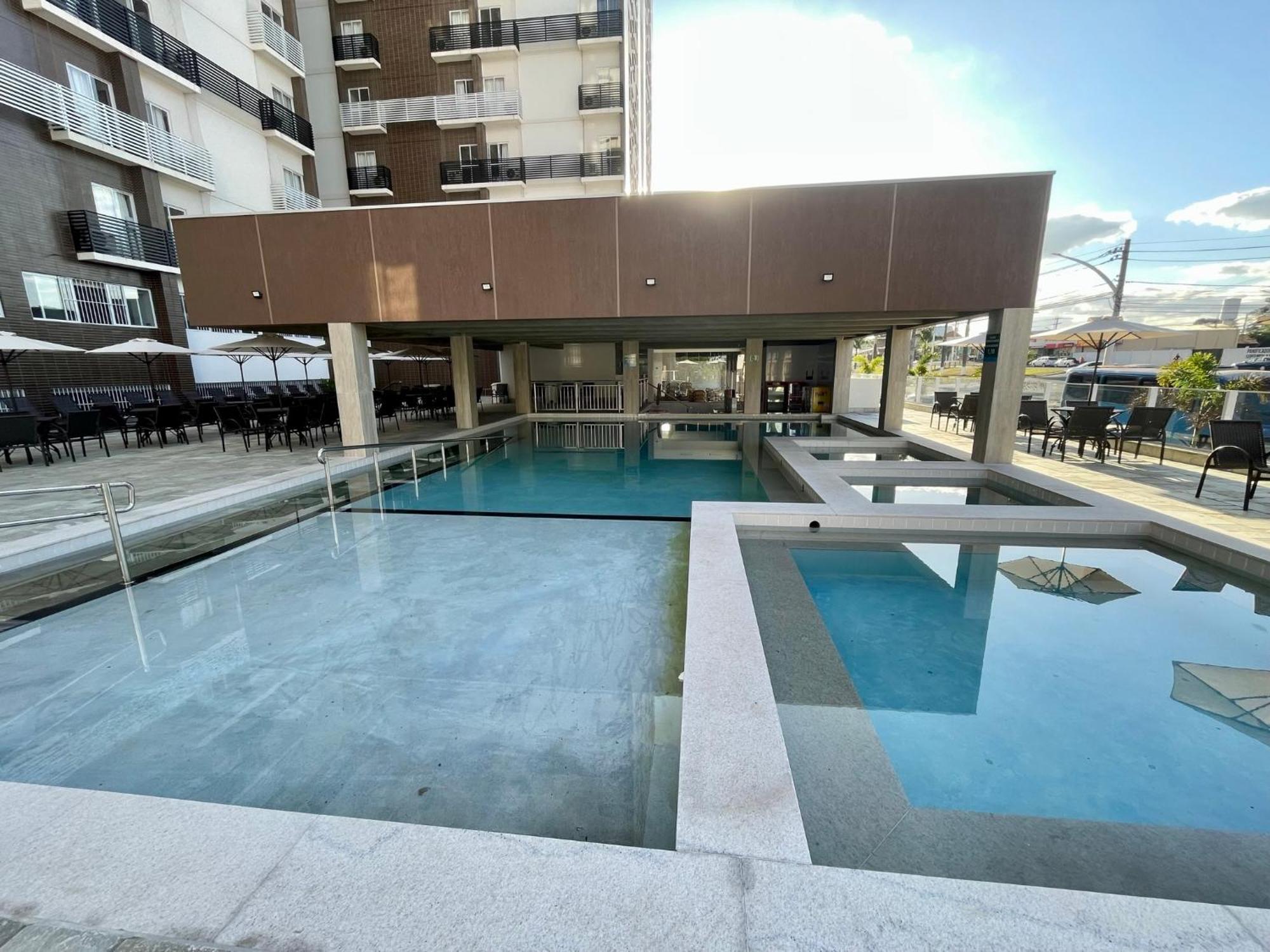 Spazzio Diroma Com Acesso Ao Acqua Park, Splash E Slide Caldas Novas Dış mekan fotoğraf